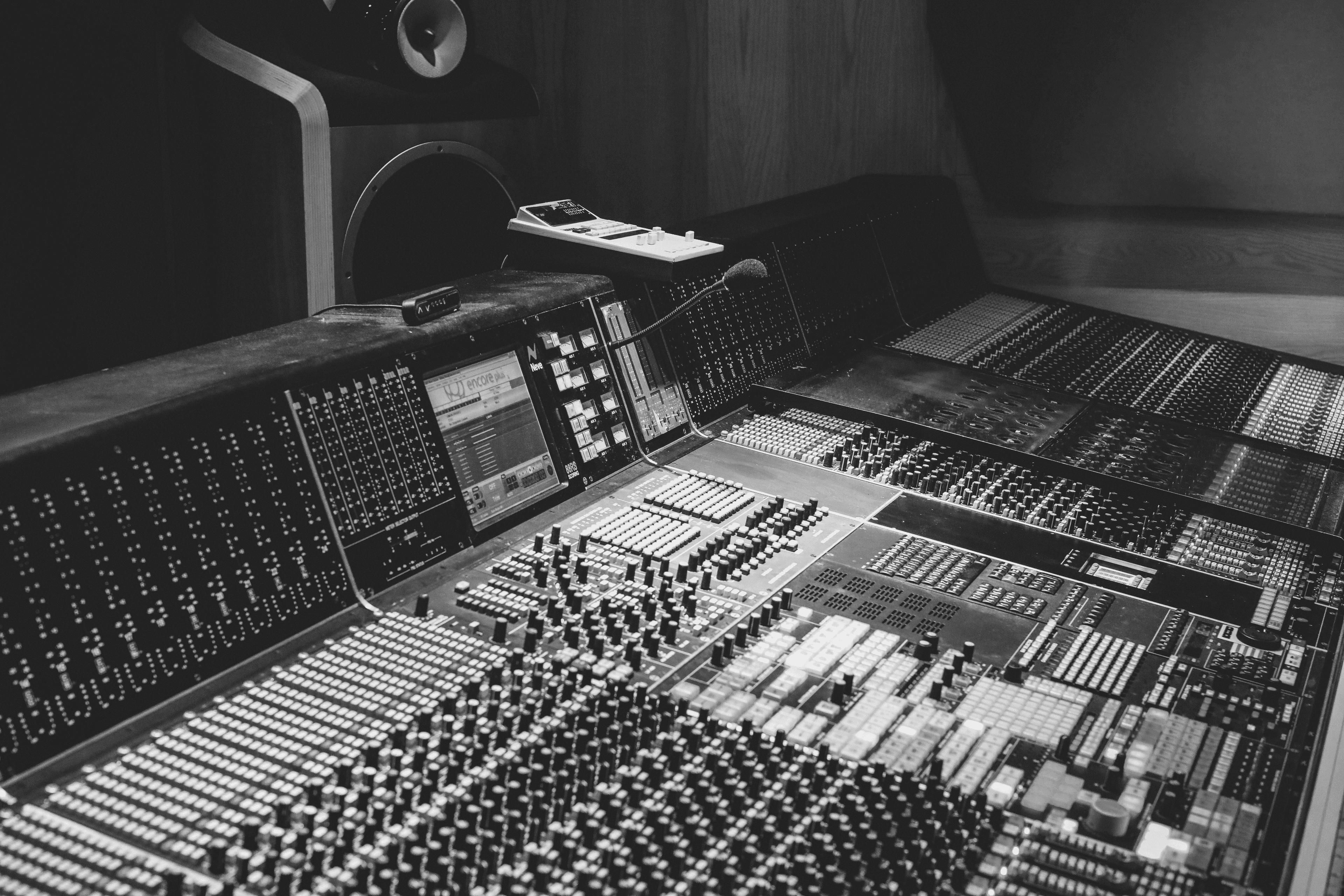 mixing console